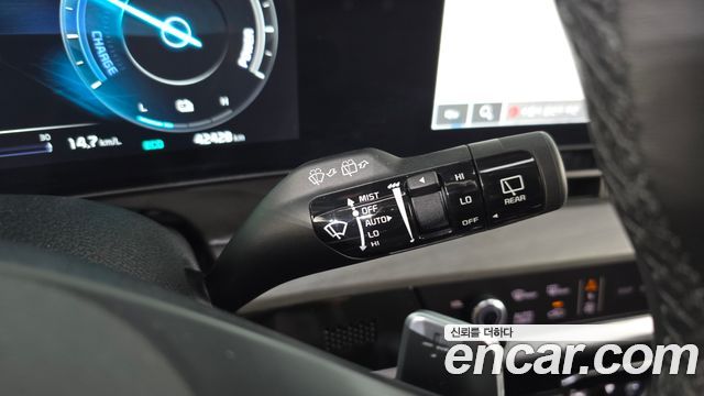Kia Sportage Hybrid (V) Signature 2WD 2024 — фото 17