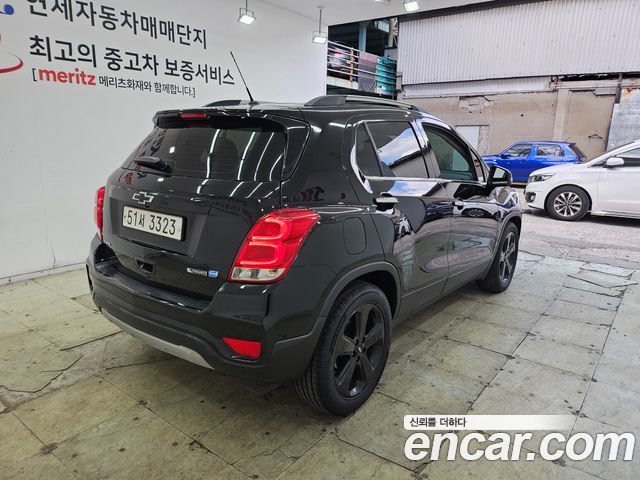 Chevrolet Trax 1.6 Diesel Perfact Black 2018 — фото 2