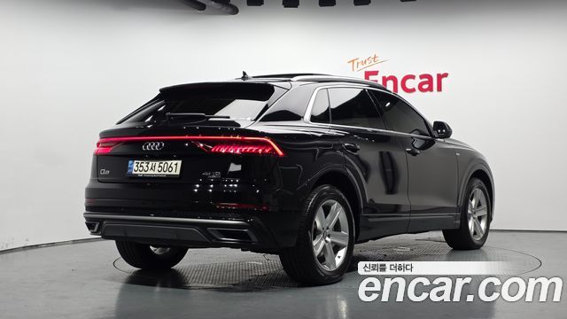 Audi Q8 (4M) 45 TDI Quattro Premium 2021 — фото 2