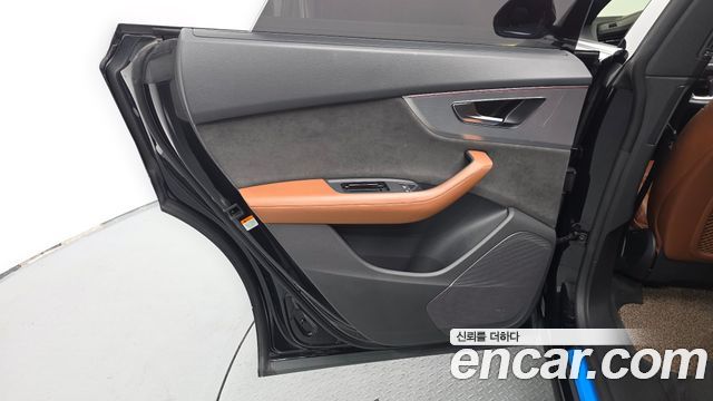 Audi Q8 (4M) 45 TDI Quattro Premium 2021 — фото 25