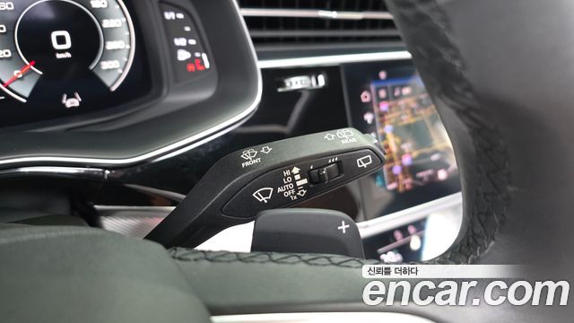 Audi Q8 (4M) 45 TDI Quattro Premium 2021 — фото 28