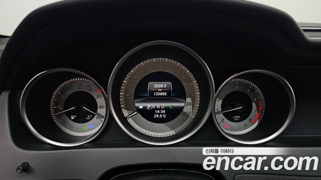 Mercedes-Benz C-Class (W204) C200 CGI Avantgarde Style Package 2013 — фото 8