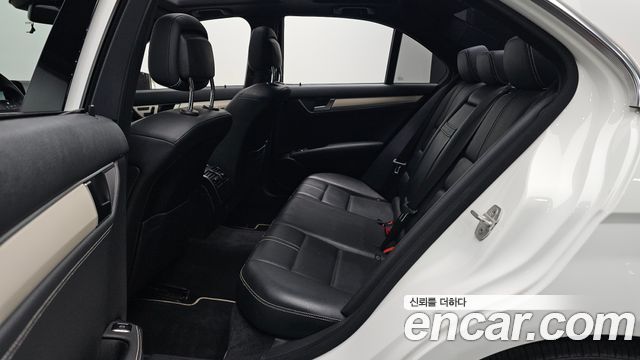Mercedes-Benz C-Class (W204) C200 CGI Avantgarde Style Package 2013 — фото 11