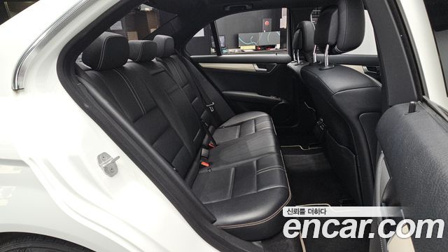 Mercedes-Benz C-Class (W204) C200 CGI Avantgarde Style Package 2013 — фото 12