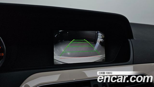 Mercedes-Benz C-Class (W204) C200 CGI Avantgarde Style Package 2013 — фото 15