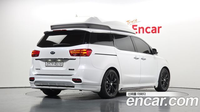 Kia Carnival Gasoline 9-Seater Hi-Limousine Noblesse Special 2020 — фото 2