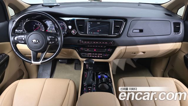 Kia Carnival Gasoline 9-Seater Hi-Limousine Noblesse Special 2020 — фото 7