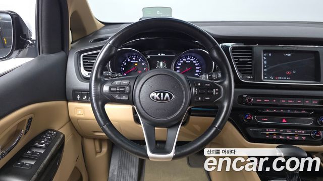 Kia Carnival Gasoline 9-Seater Hi-Limousine Noblesse Special 2020 — фото 13