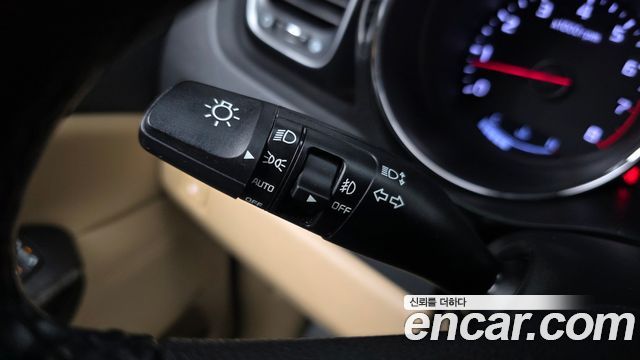 Kia Carnival Gasoline 9-Seater Hi-Limousine Noblesse Special 2020 — фото 27