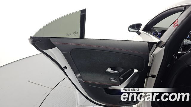 Mercedes-Benz CLA-Class (C118) CLA250 4MATIC 2021 — фото 25