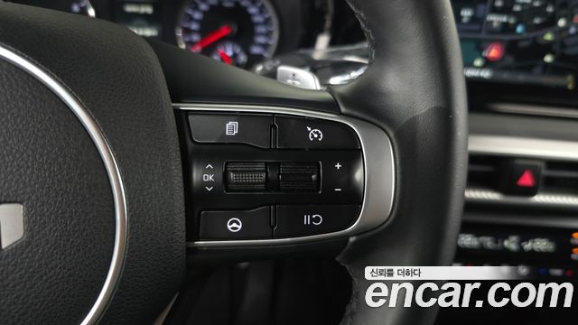 Kia K5 (III) 1.6 Turbo Trendy 2022 — фото 16