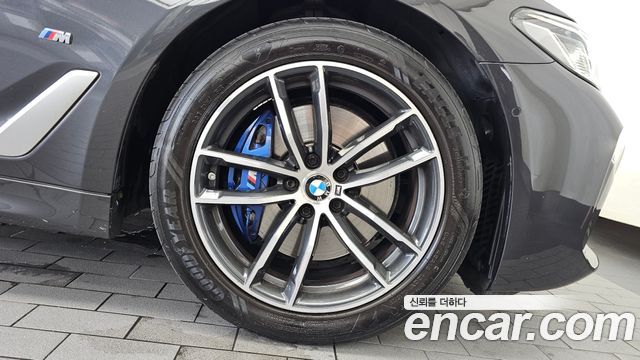 BMW 5 Series (G30) 523d M Sport 2023 — фото 21