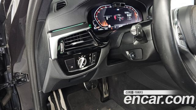 BMW 5 Series (G30) 523d M Sport 2023 — фото 27