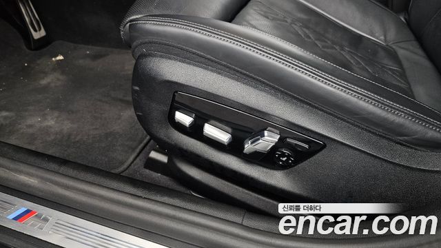 BMW 5 Series (G30) 523d M Sport 2023 — фото 32
