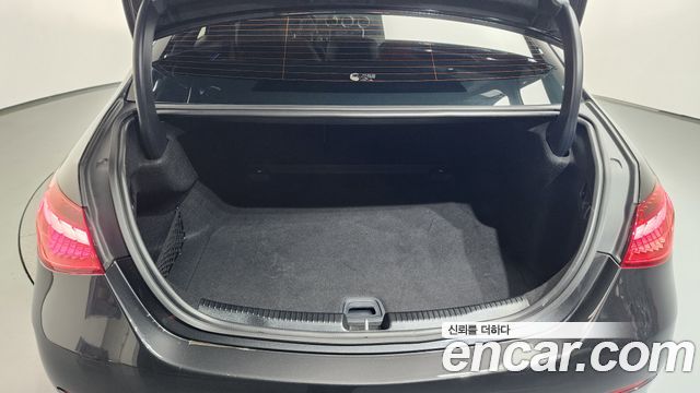 Mercedes-Benz C-Class (W206) C200 AMG Line 2025 — фото 16
