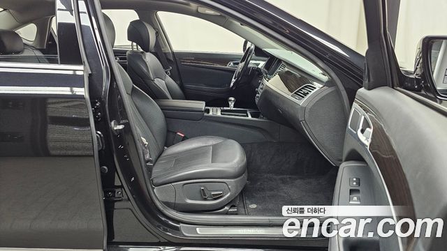 Genesis G80 2.2D AWD Luxury 2018 — фото 26