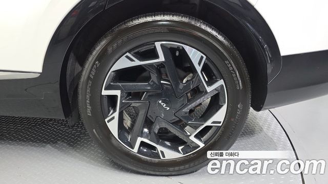 Kia Sportage (V) Gasoline 1.6 Turbo 2WD Signature 2022 — фото 5