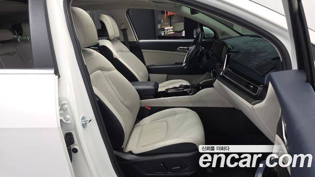 Kia Sportage (V) Gasoline 1.6 Turbo 2WD Signature 2022 — фото 11