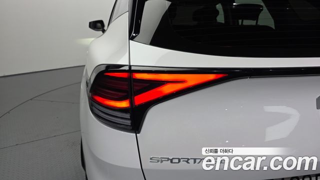 Kia Sportage (V) Gasoline 1.6 Turbo 2WD Signature 2022 — фото 23