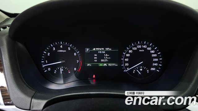 Genesis G80 3.3 GDI AWD Premium Luxury 2017 — фото 8
