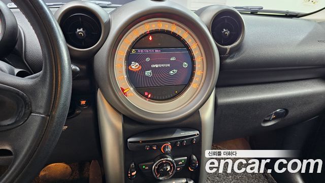 MINI Cooper D Countryman SE 1st 2012 — фото 14