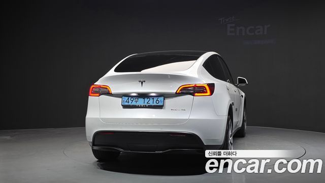 Tesla Model Y Long Range AWD 2022 — фото 4