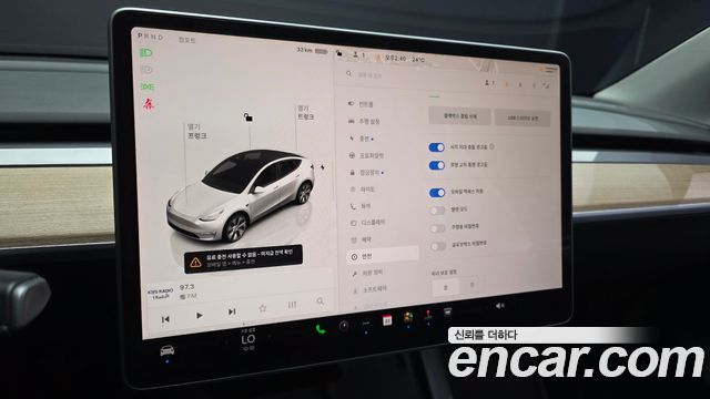 Tesla Model Y Long Range AWD 2022 — фото 17