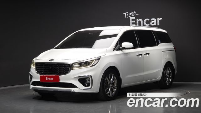 Kia Carnival 9-Seater Noblesse Special 2019 — фото 1