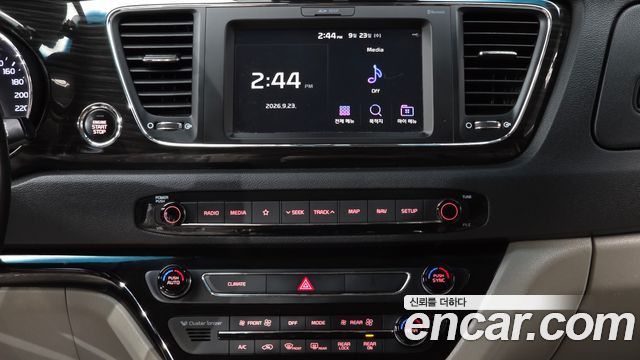Kia Carnival 9-Seater Noblesse Special 2019 — фото 14