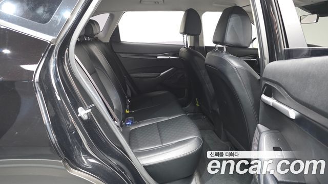 Kia Seltos Gasoline 1.6 Turbo 4WD Trendy 2023 — фото 11