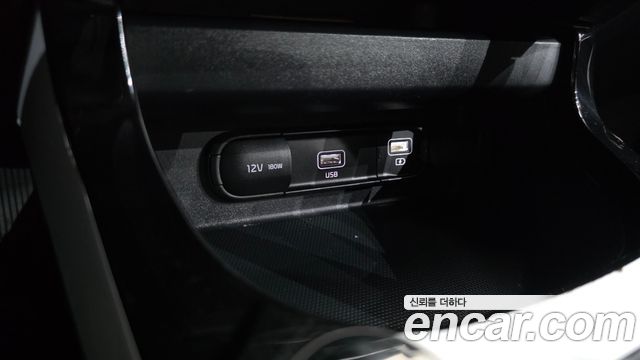 Kia Seltos Gasoline 1.6 Turbo 4WD Trendy 2023 — фото 29