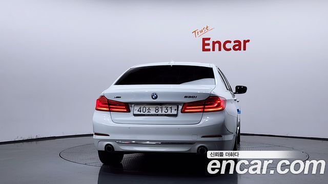 BMW 5 Series (G30) 530i xDrive Luxury Plus 2018 — фото 4