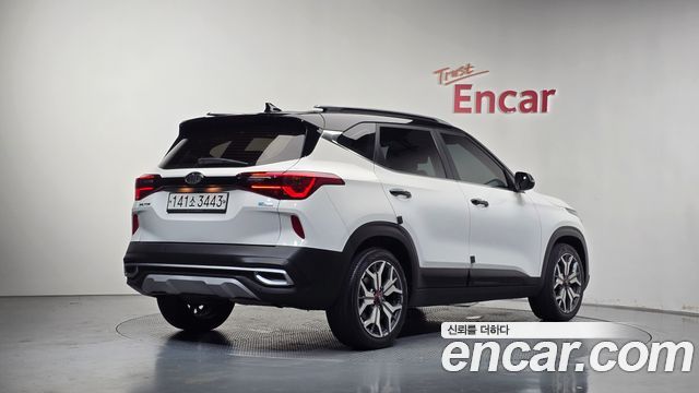 Kia Seltos Diesel 1.6 2WD Noblesse 2020 — фото 2