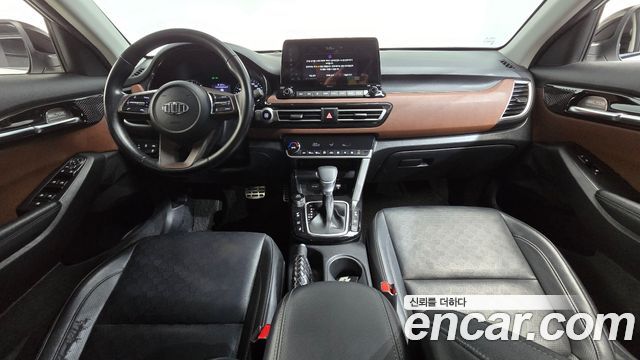 Kia Seltos Diesel 1.6 2WD Noblesse 2020 — фото 7