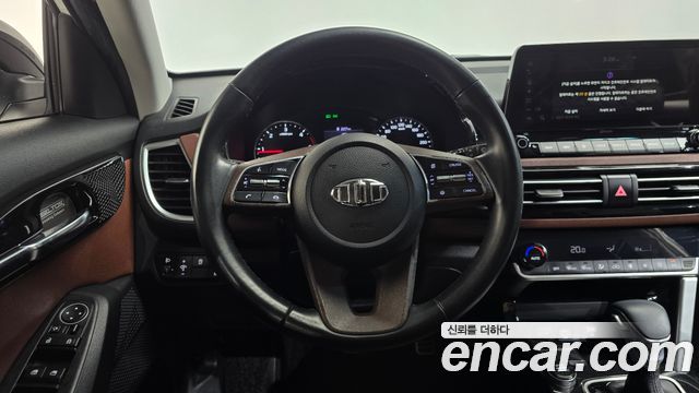 Kia Seltos Diesel 1.6 2WD Noblesse 2020 — фото 13