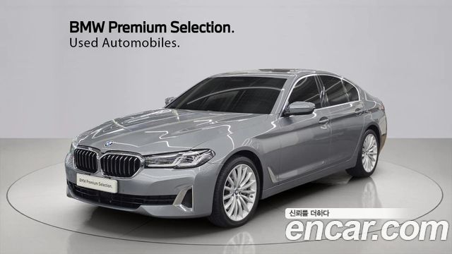 BMW 5 Series (G30) 530i xDrive Luxury 2023 — фото 1