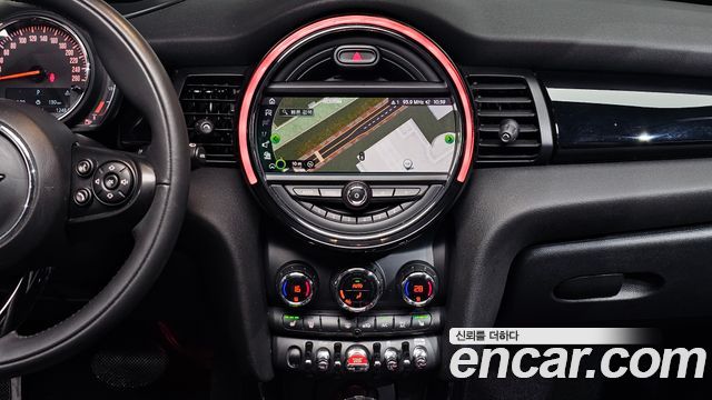 MINI Cooper HIGH Third Generation 2020 — фото 18
