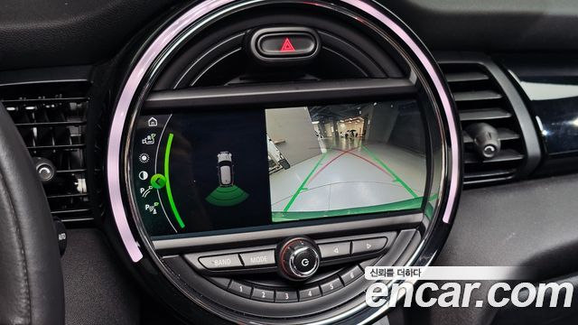 MINI Cooper HIGH Third Generation 2020 — фото 19