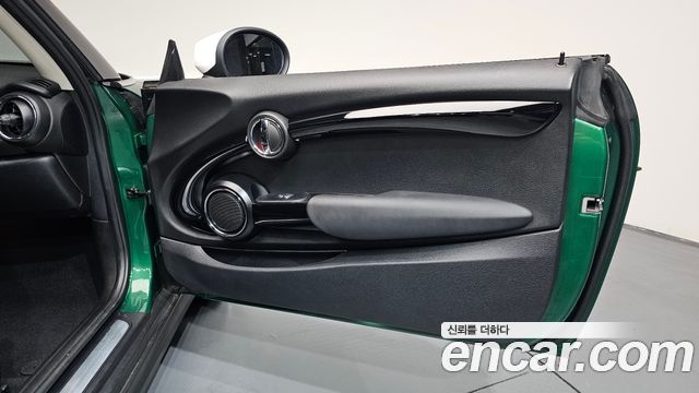 MINI Cooper HIGH Third Generation 2020 — фото 25