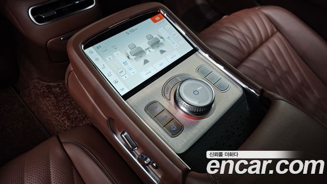 Genesis G90 (RS4) Gasoline 3.5 Turbo AWD 2023 — фото 36