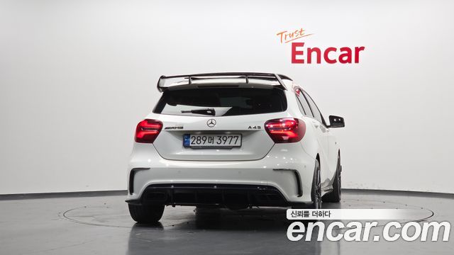 Mercedes-Benz A-Class (W176) A45 AMG 4MATIC 2016 — фото 4