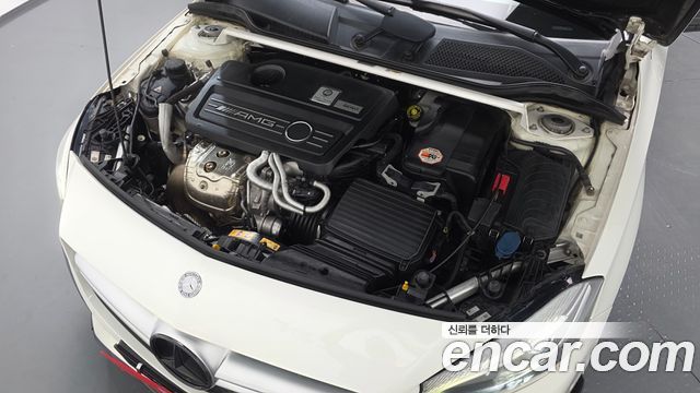 Mercedes-Benz A-Class (W176) A45 AMG 4MATIC 2016 — фото 6
