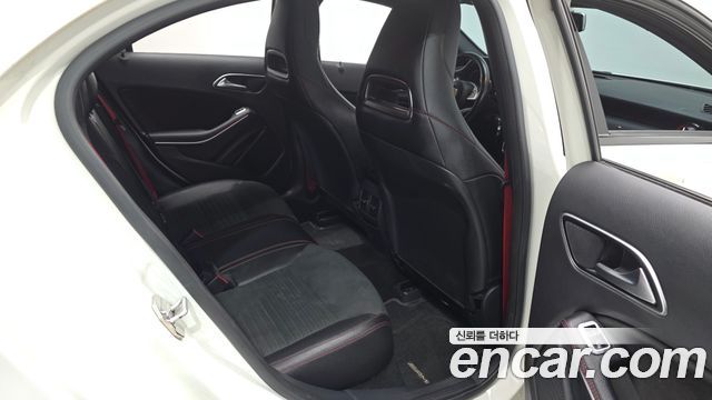 Mercedes-Benz A-Class (W176) A45 AMG 4MATIC 2016 — фото 12