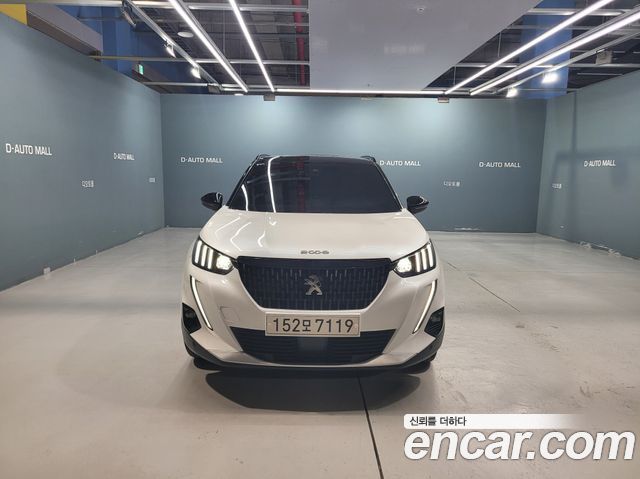Peugeot 2008 (II) 1.5 BlueHDi GT Line 2021 — фото 2