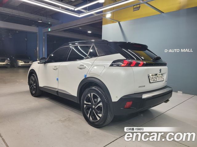 Peugeot 2008 (II) 1.5 BlueHDi GT Line 2021 — фото 5