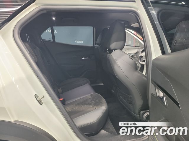 Peugeot 2008 (II) 1.5 BlueHDi GT Line 2021 — фото 16