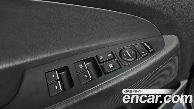 Hyundai Tucson Gasoline 1.6 turbo 2WD Inspiration 2020 — фото 29