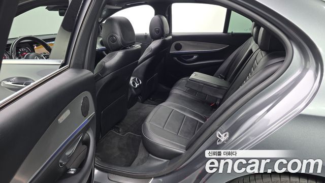 Mercedes-Benz E-Class (W213) E300 Avantgarde 2019 — фото 11
