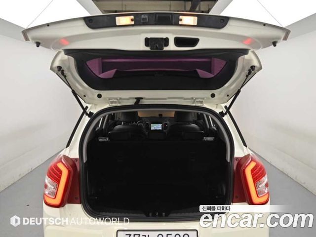 KG Mobility (SsangYong) Tivoli Air Diesel IX 2WD 2016 — фото 23