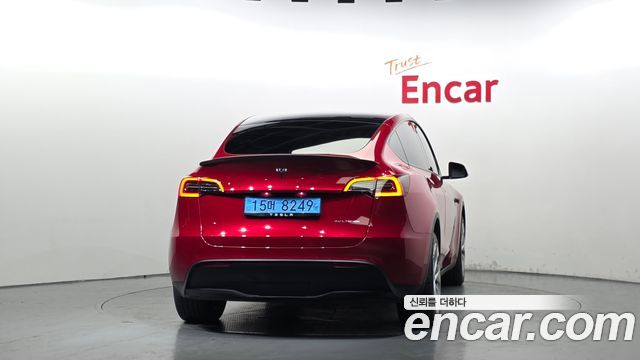 Tesla Model Y Long Range AWD 2022 — фото 4